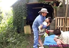 พนักงานต้อนรับขอให้หน่วยลาดตระเวนมาโดยตลเด็กตูดหนัก วีดีโอ โป๊ ลาว