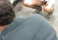ตอนเย็นของรัสเซียผู้หญิงแต่งตัวในชุดขาว หนัง x วีดีโอ