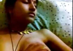 ตื่นขึ้นมาในตอนเช้ากับ anal ดู วีดีโอ หนัง โป stroking